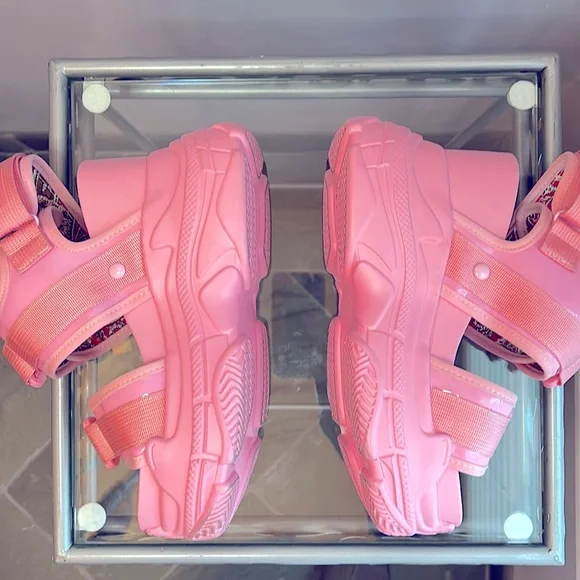 Anthony Wang pink platform wedge buckle sandals patent leather trim size 6.5 - Picture 8 of 13